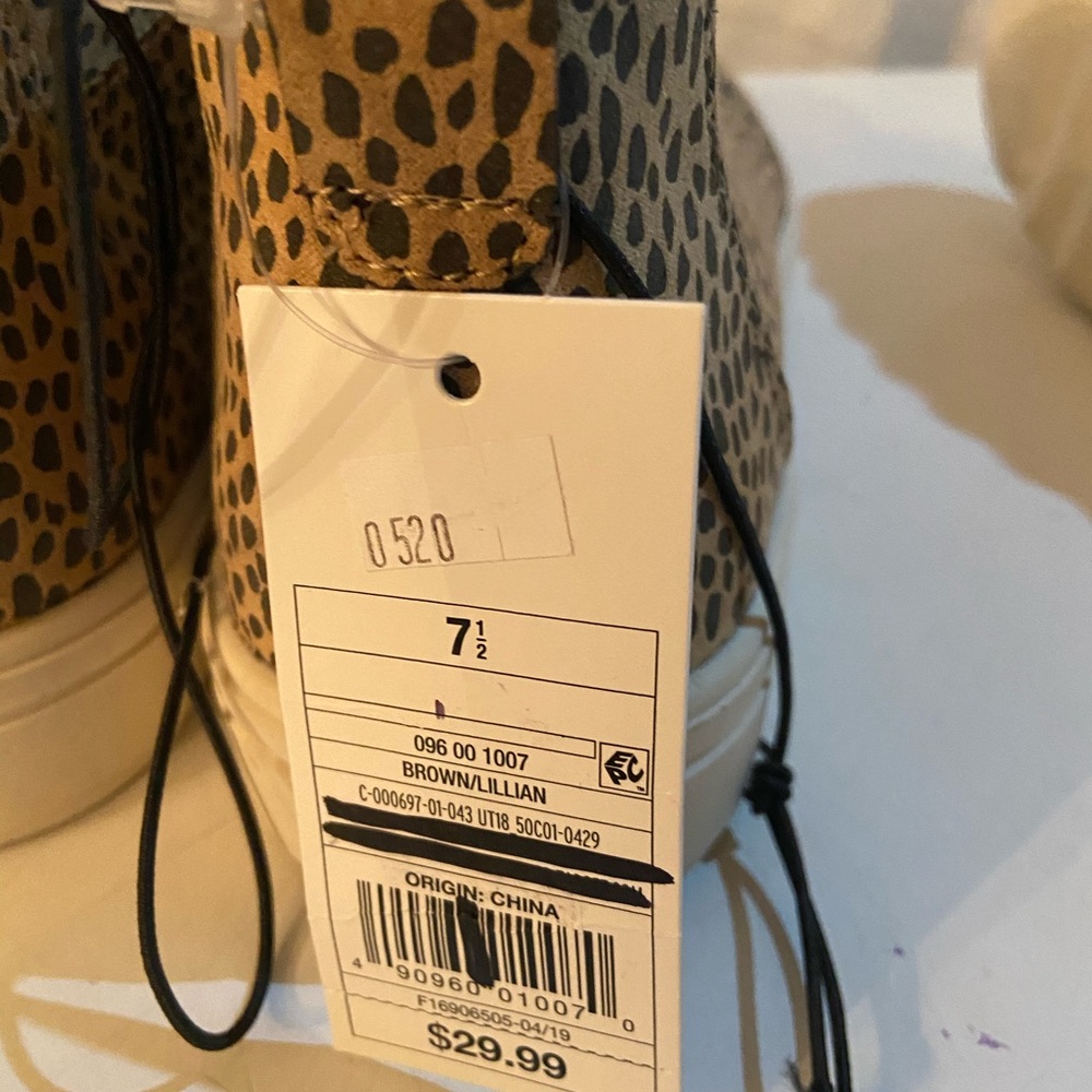 Universal Thread leopard mid top sneakers NWT - Picture 9 of 11